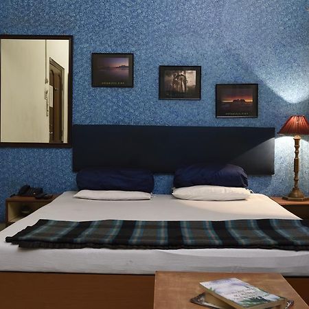 כלכותה Hotel Esplanade Chambers מראה חיצוני תמונה
